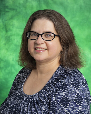 Christina Ross headshot