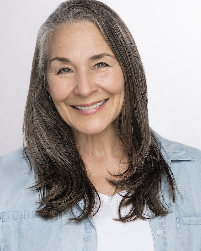 Sally Vahle headshot