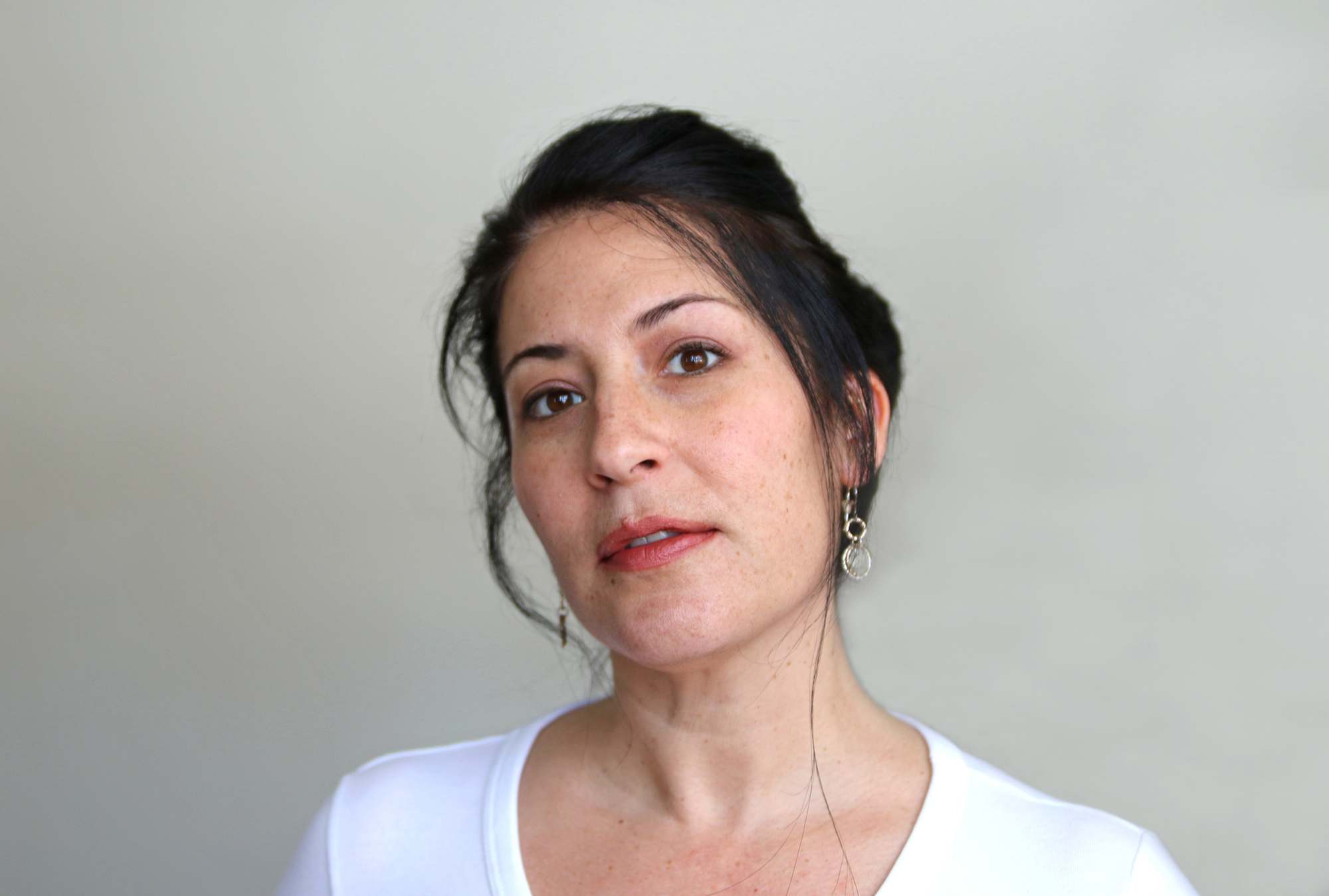 Ada Limón Headshot