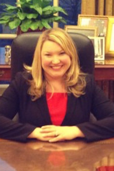 Kara Schectman headshot